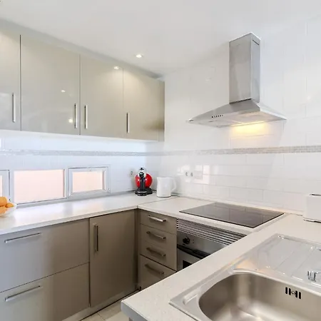 #326 Vista Mar By Holidays 아파트 알부페이라