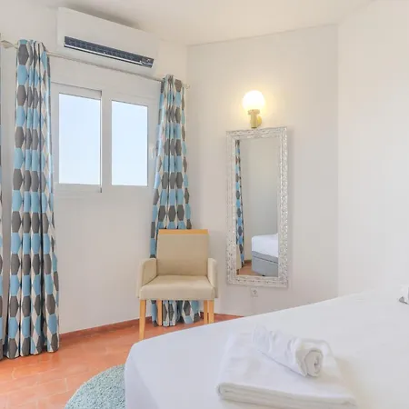 #326 Vista Mar By Holidays Appartamento